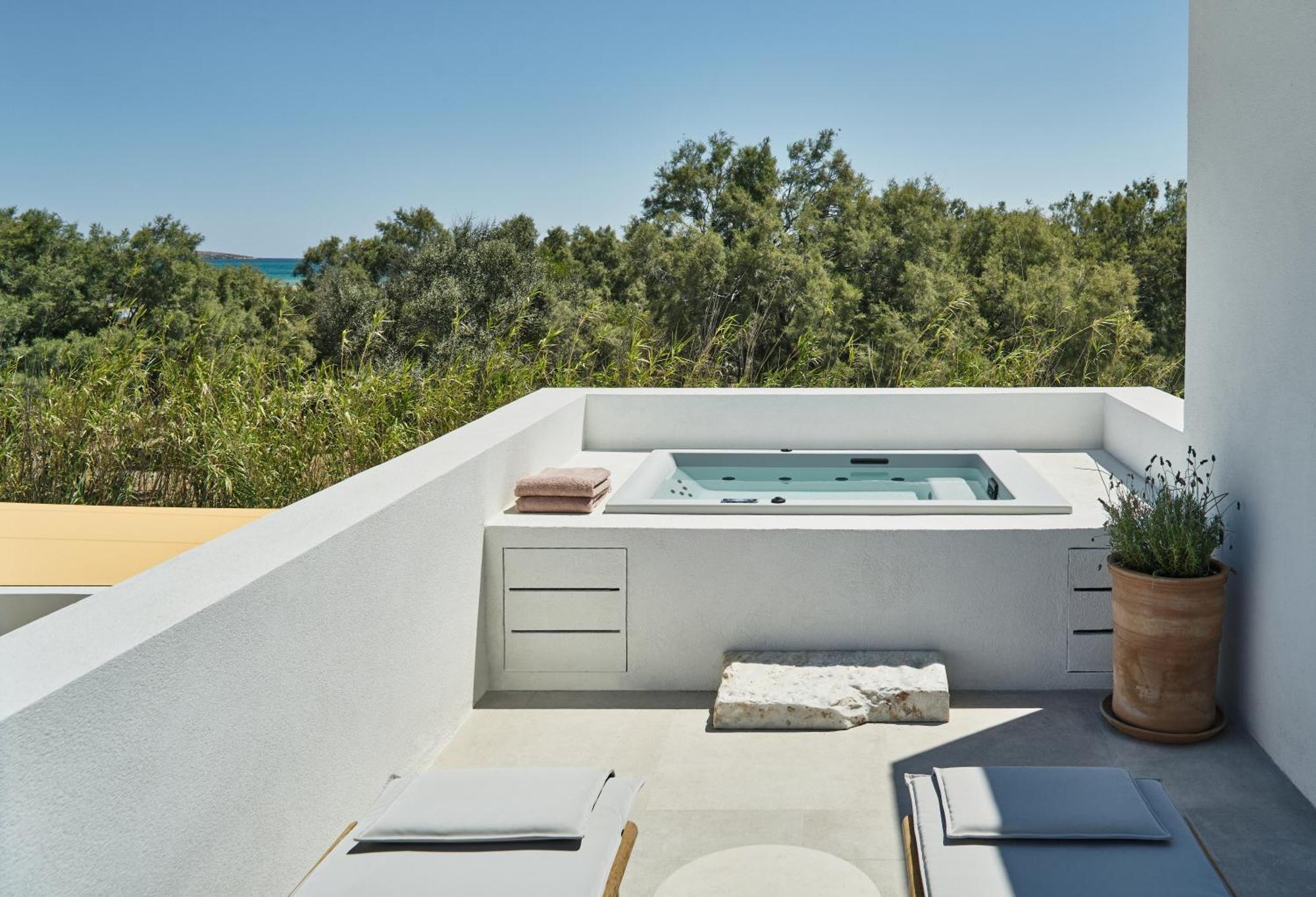 Parilio, A Member Of Design Hotels Naousa  Phòng bức ảnh